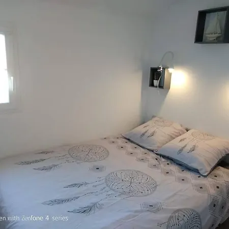 Maison De En Bord De Mer, Avec Piscine 펜션